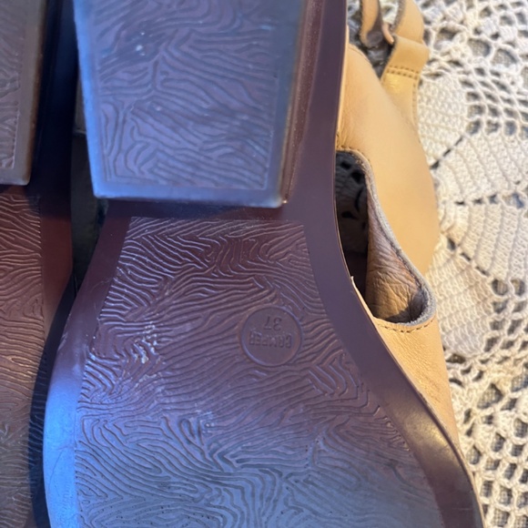 Camper Block Heel Sandals - Picture 3 of 4